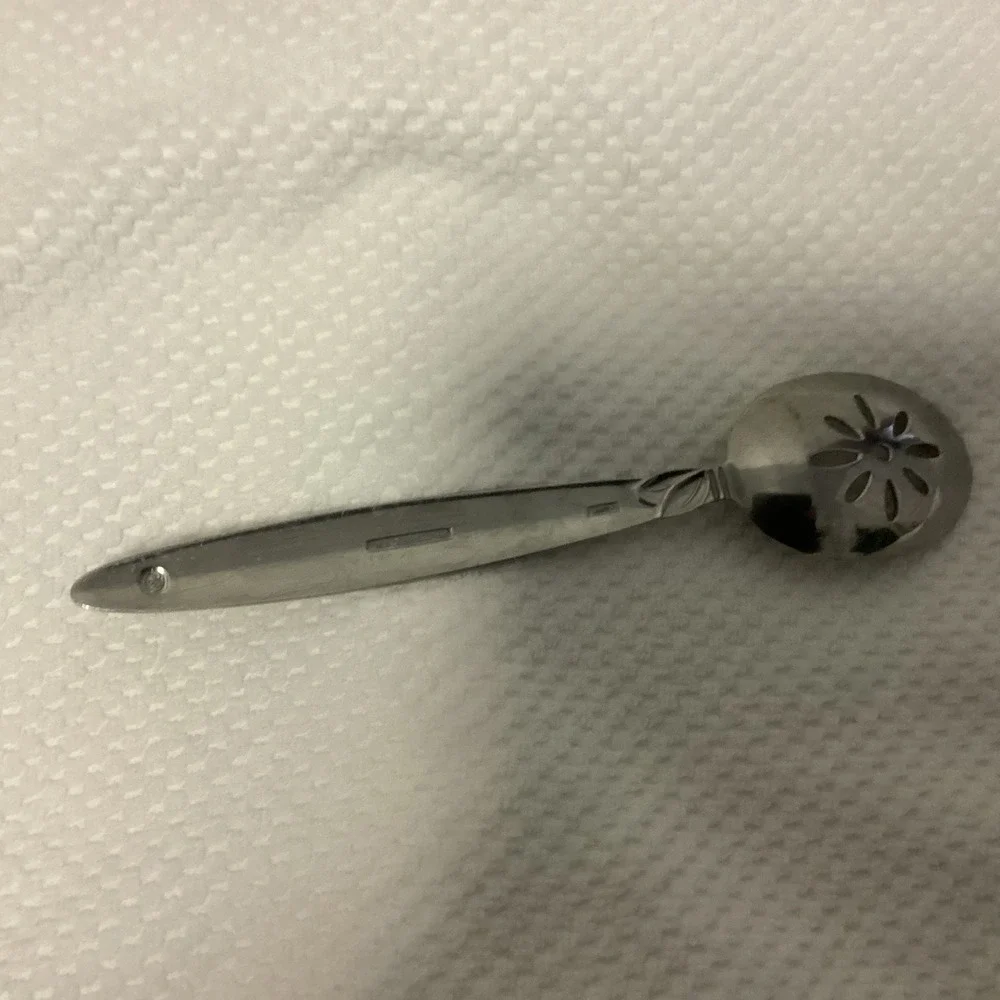 Pfaltzgraff Pistachio 18/0 Stainless Slotted Serving Spoon Floral Pierced‎ Bowl